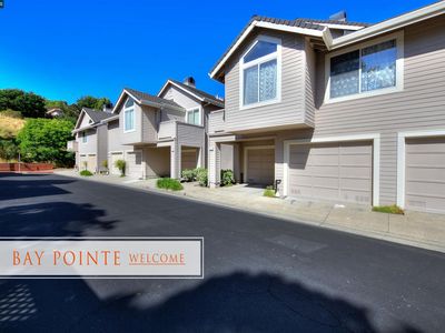 310 Boatswain Ct, Hercules, CA, 94547