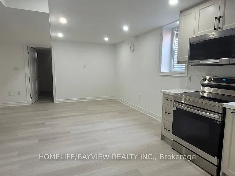 22 Hodgson Rd #BASEMENT — Photo 7