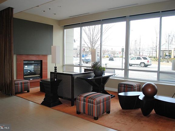 3rd image of 5750 Bou Ave Unit 1013