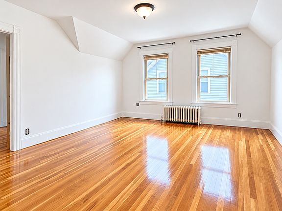 4th image of 7 Hope St Floor 1
