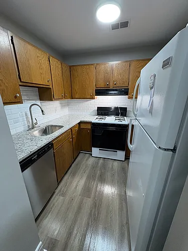 1023-1027 S 7th St #4 Photo 1 1023-1027 S 7th St #4 Photo 1