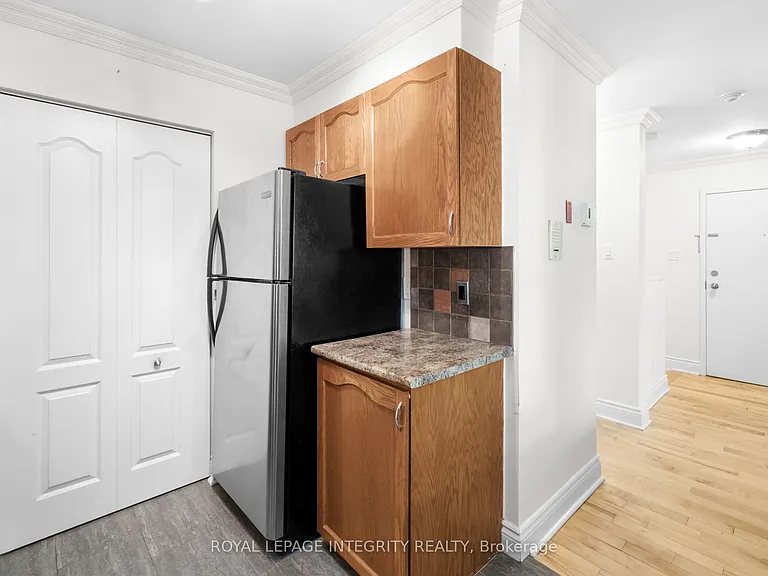 1589 Saint Bernard St #503 — Photo 21