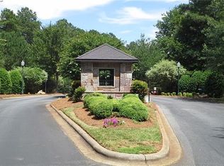 5786 Point Comfort Ln #195, Granite Falls, NC 28630