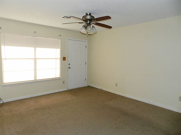 4th image of 329 NW 65th St