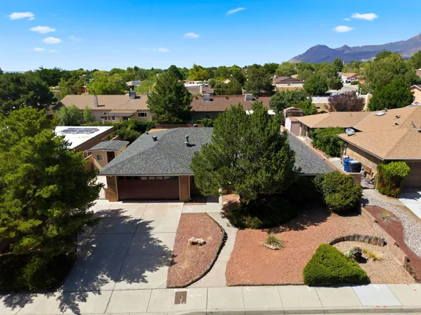 9613 Academy Hills Dr NE, Albuquerque, NM 87111