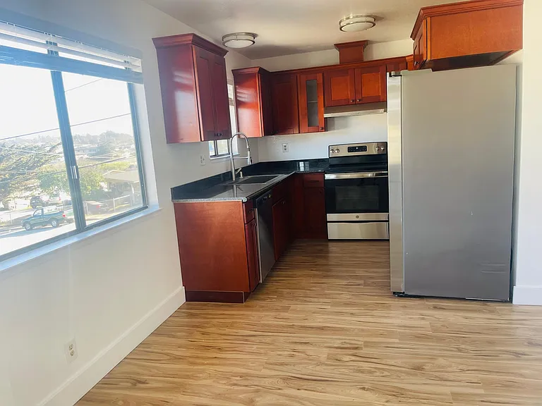215 Hillcrest Ave #1 — Photo 33