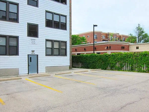 1462 W Leland Ave #3 — Photo 14