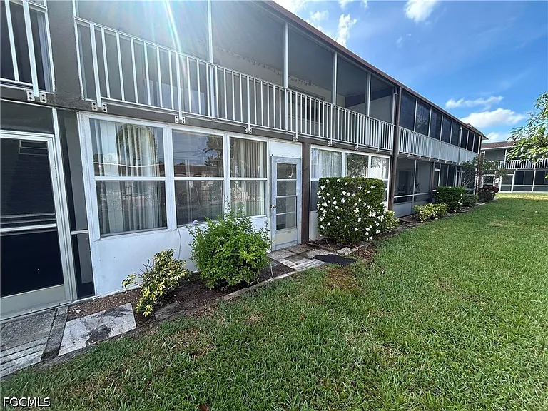 2828 Jackson St #J3 — Photo 17