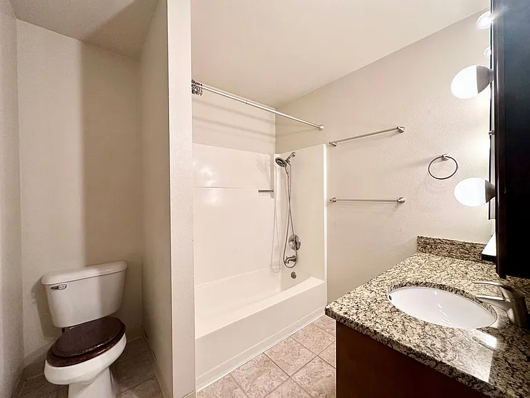 15938 Quarry Rd #5A — Photo 13