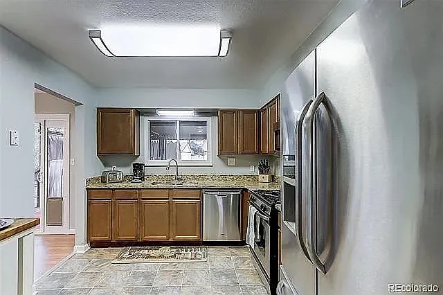 1823 E 98th Pl — Photo 8