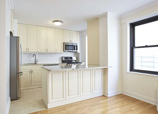 Sold by Brown Harris Stevens | media 15