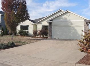 1101 Hazel St, Jefferson, OR 97352