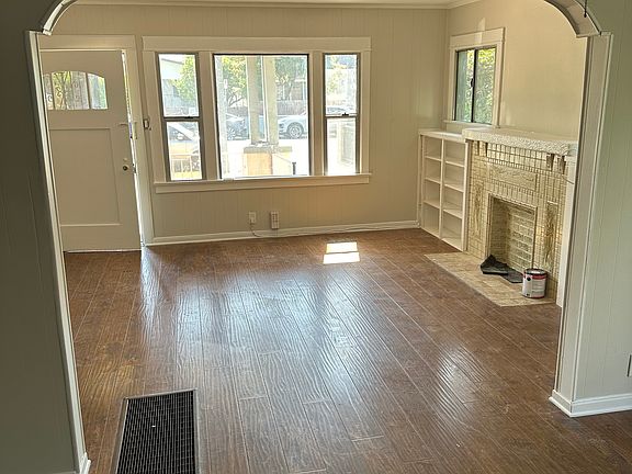 5th image of 3623 8th Ave #3625