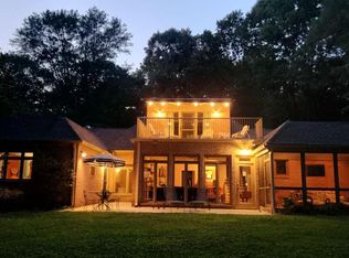 2575 McKinnon Dr, Decatur, GA 30030