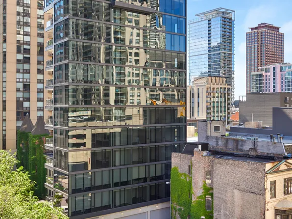56 W Huron St APT 9, Chicago, IL 60654