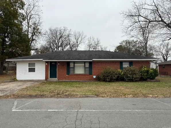 205 E Cleveland St, Hazen, AR 72064