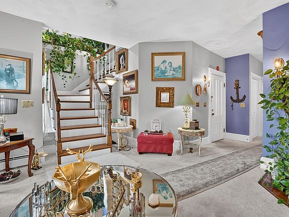 5th image of 117 Church St APT 4