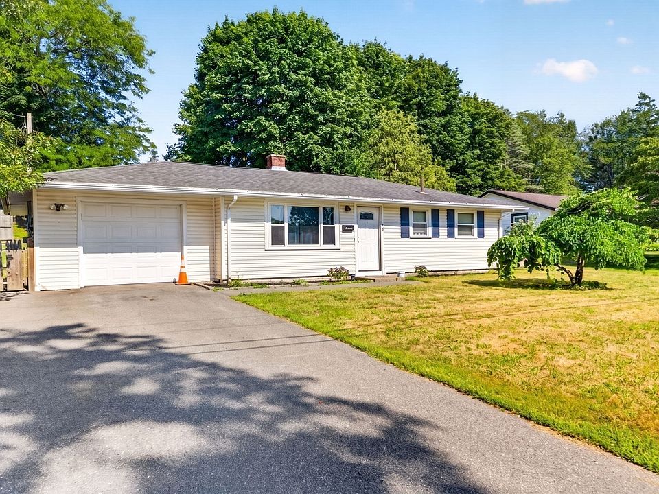 1st image of 99 Connell Ave