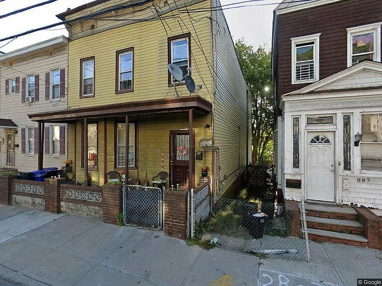 Van Duzer St — Photo 9