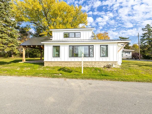 4626 Bachelors Row, Canandaigua, NY 14424
