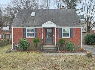 234 Augur St, Hamden, CT 06517