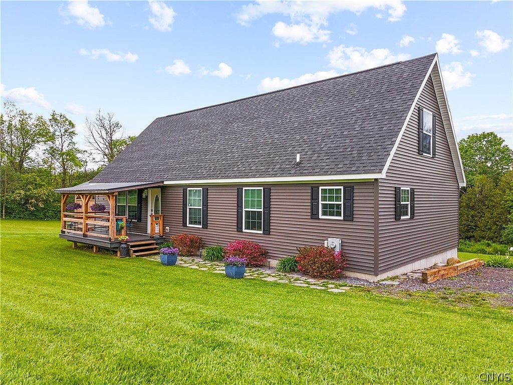 2687 State Route 26, Oriskany Falls, NY 13425 MLS S1541021 Zillow