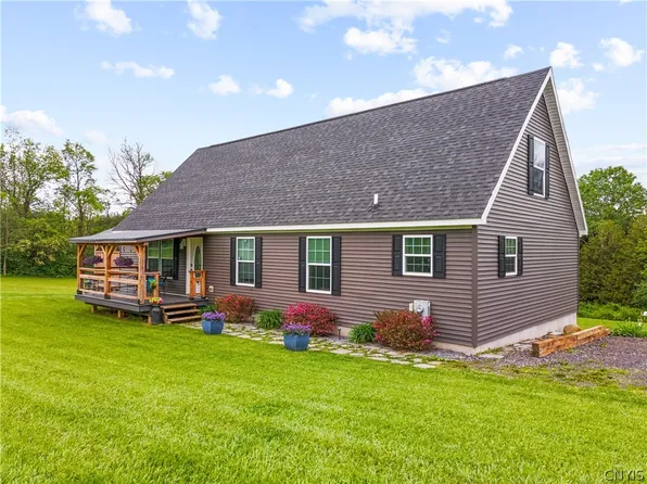 2687 State Route 26, Oriskany Falls, NY 13425