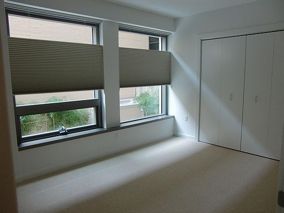 2nd image of 645 Howard St #3A
