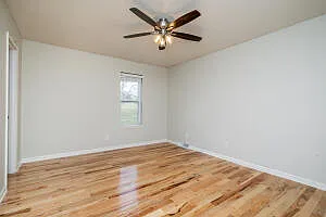 1992 N Waterfront Dr N #D — Photo 22