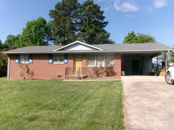 2583 Robinson Rd, Newton, NC 28658