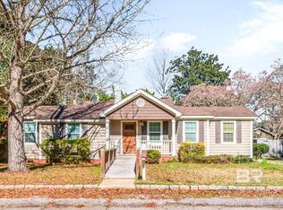 10 Hathaway Rd S, Mobile, AL 36608