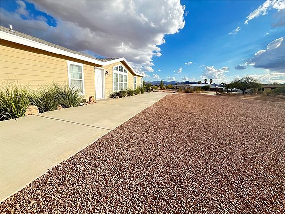 3rd image of 3630 N Mercury Way