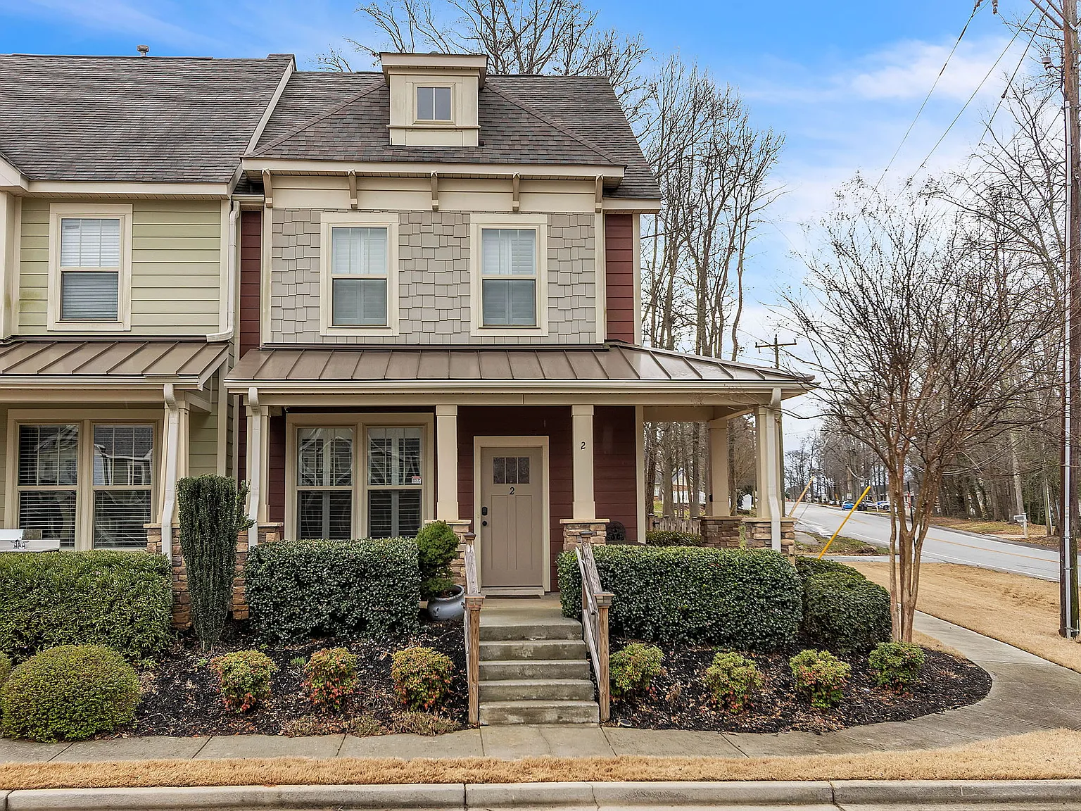 4 bed, 1548 sqft, $2,900 — Photo 1