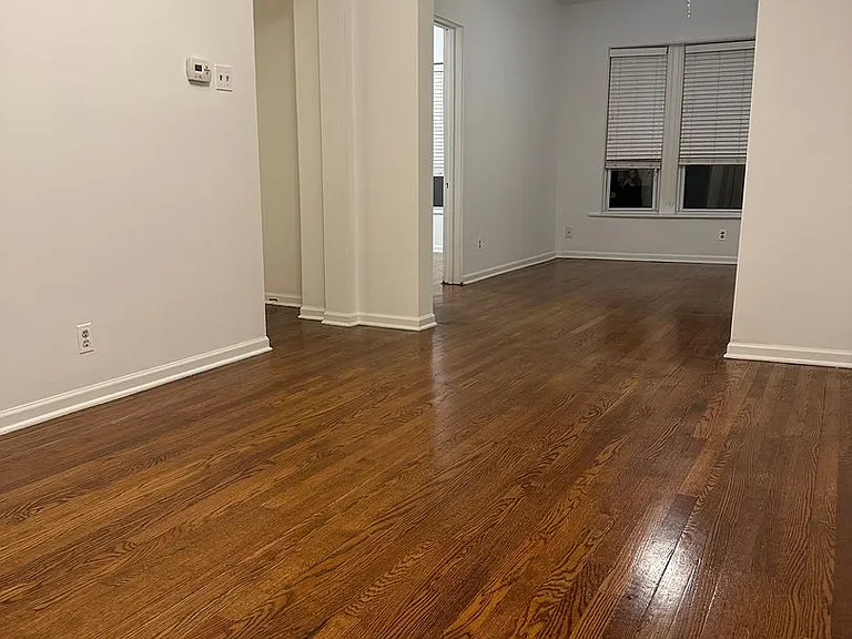 1750 W Belle Plaine Ave #1 — Photo 4