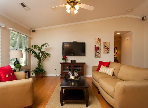 4th image of 1431 Peregrine Dr