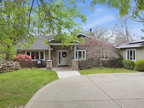 181 Alegra Ln, Walnut Creek, CA 94598