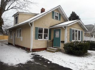 814 Bennington Dr, Rochester, NY 14616