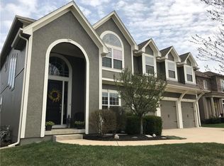 15523 Linden Ln, Overland Park, KS 66224