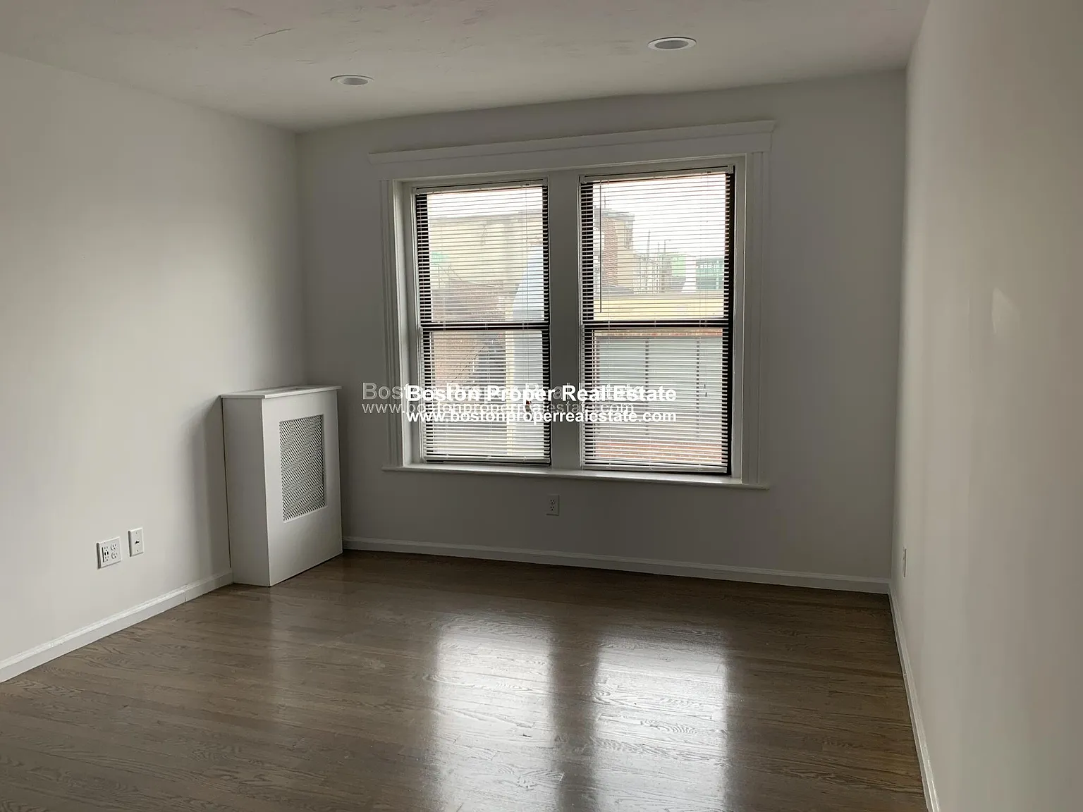 2 bed, 1.0 bath, $3,700 — Photo 2