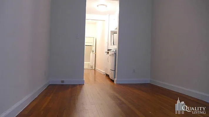 Rented by (Legacy) NY Quality Living Uptown | media 17