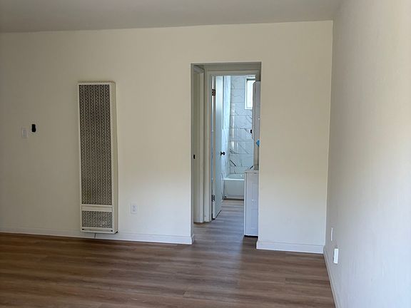 2nd image of 4011 Florida St #3