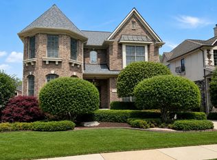 306 Woodward Ave, Rochester, MI 48307