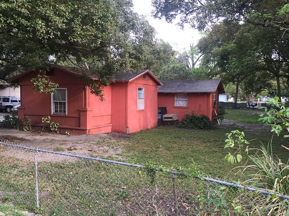 2nd image of 909 24th St