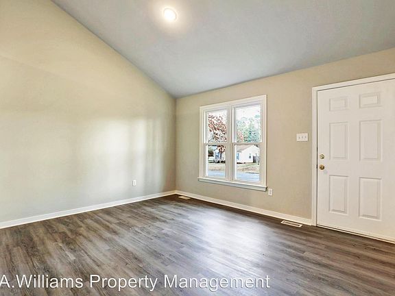 5th image of 5643 Autumnleaf Dr