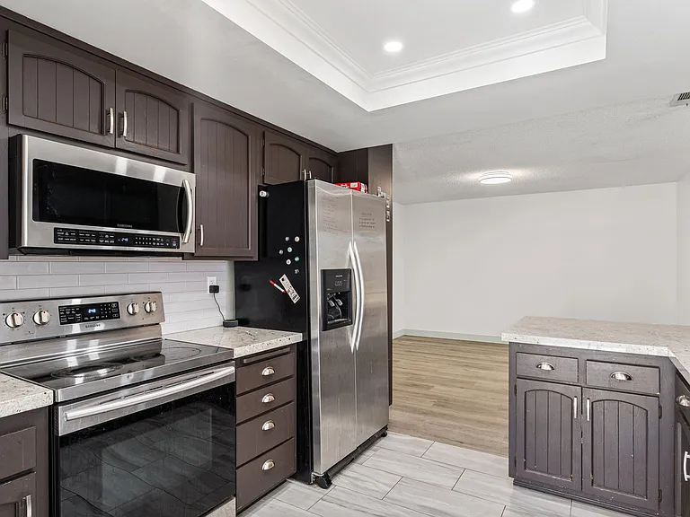 1695 Kenora Dr — Photo 4