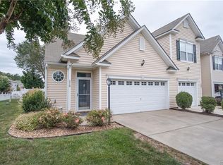 1710 Rose Mill Cir, Midlothian, VA 23112