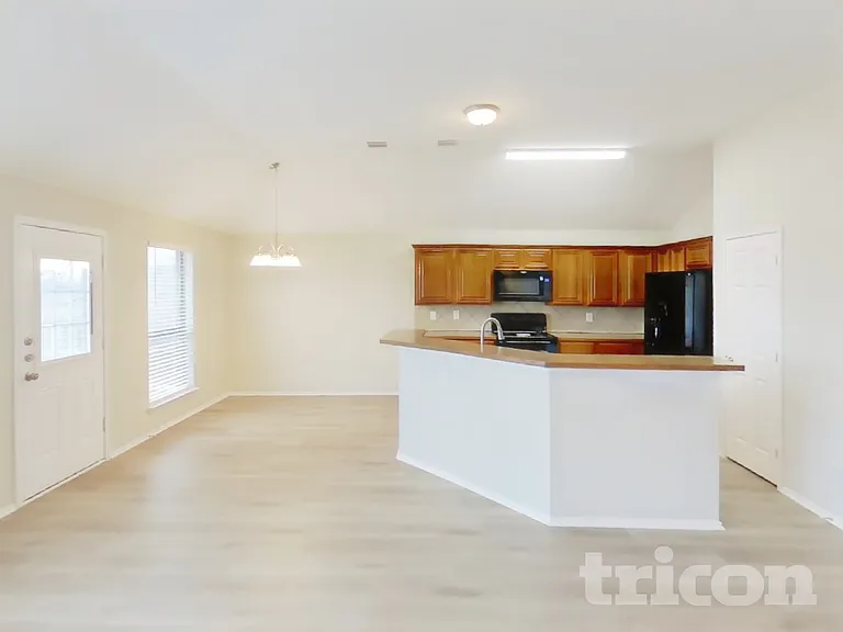 1719 Abaco Dr — Photo 5