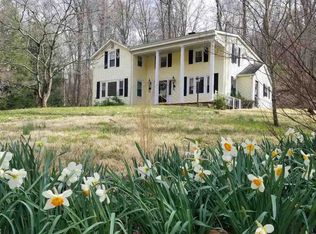 2095 Miller Rd, Huntington, WV 25701