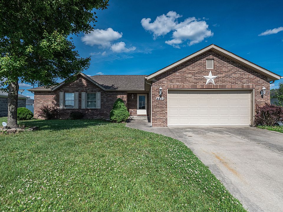 1st image of 4611 Ashwood Dr
