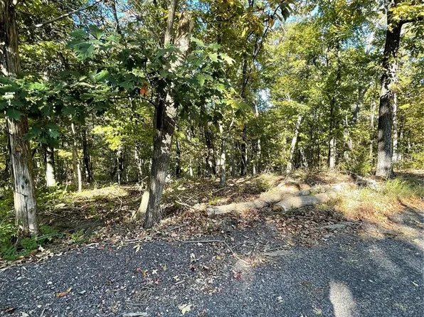 7006 Spavale Dr, High Ridge, MO 63049
